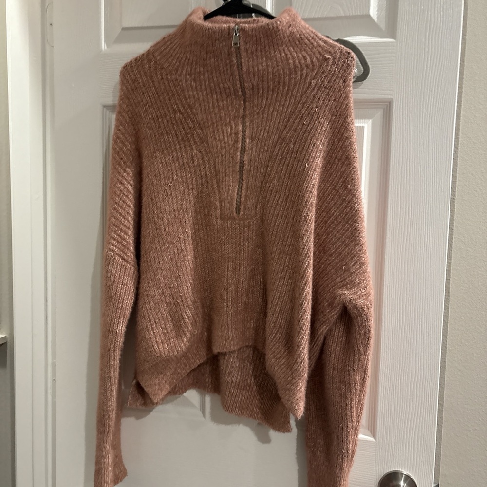 Abercrombie Cozy Pink Women's Sweater